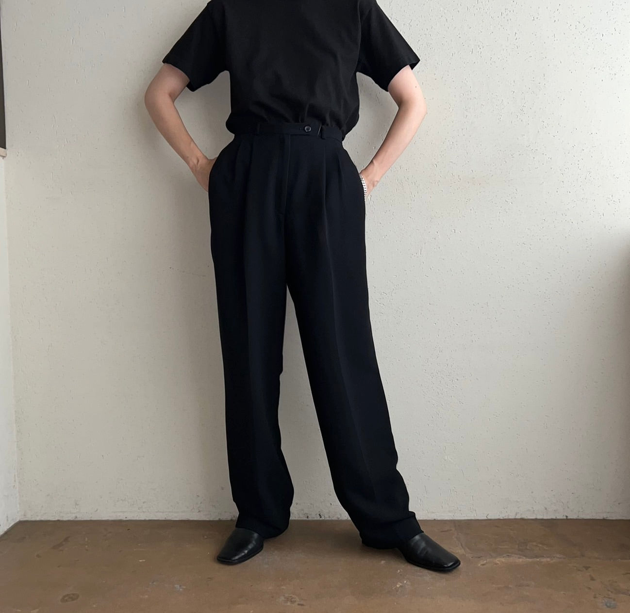 90s Black Pants Dead Stock