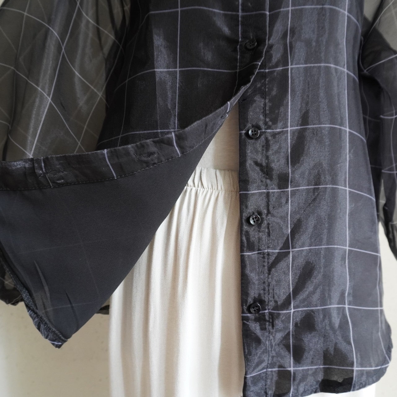 90s Black Sheer Shirt Product in Italy