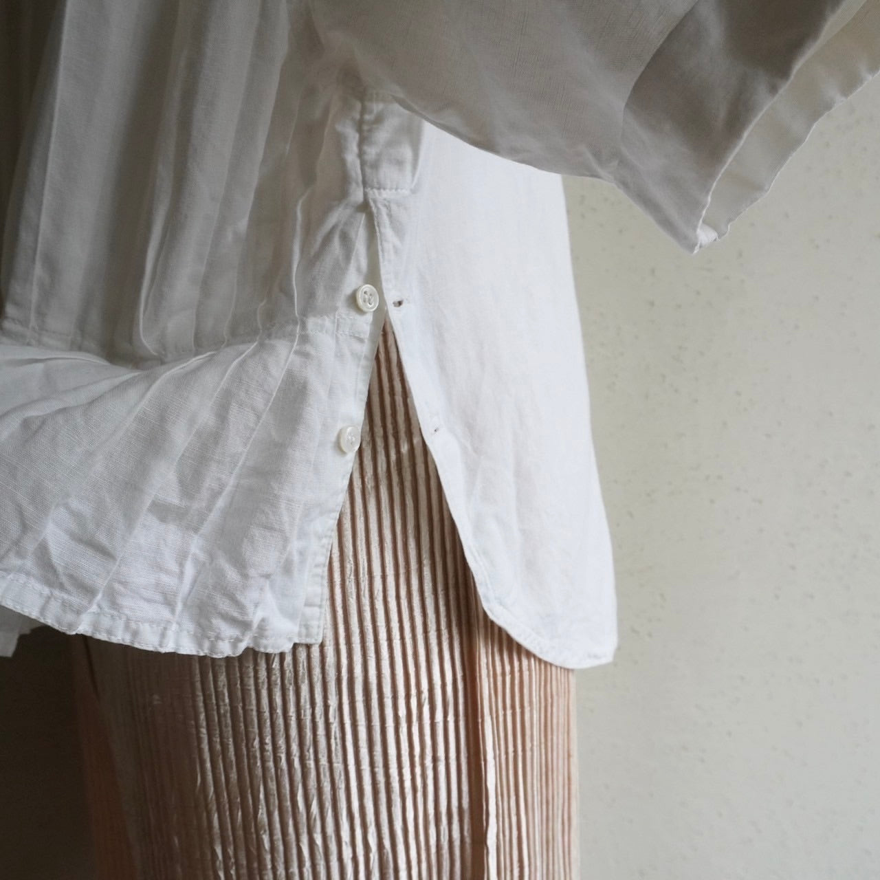 90s EURO Pleated Blouse