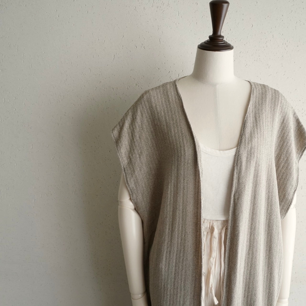 90s Sleeveless Robe