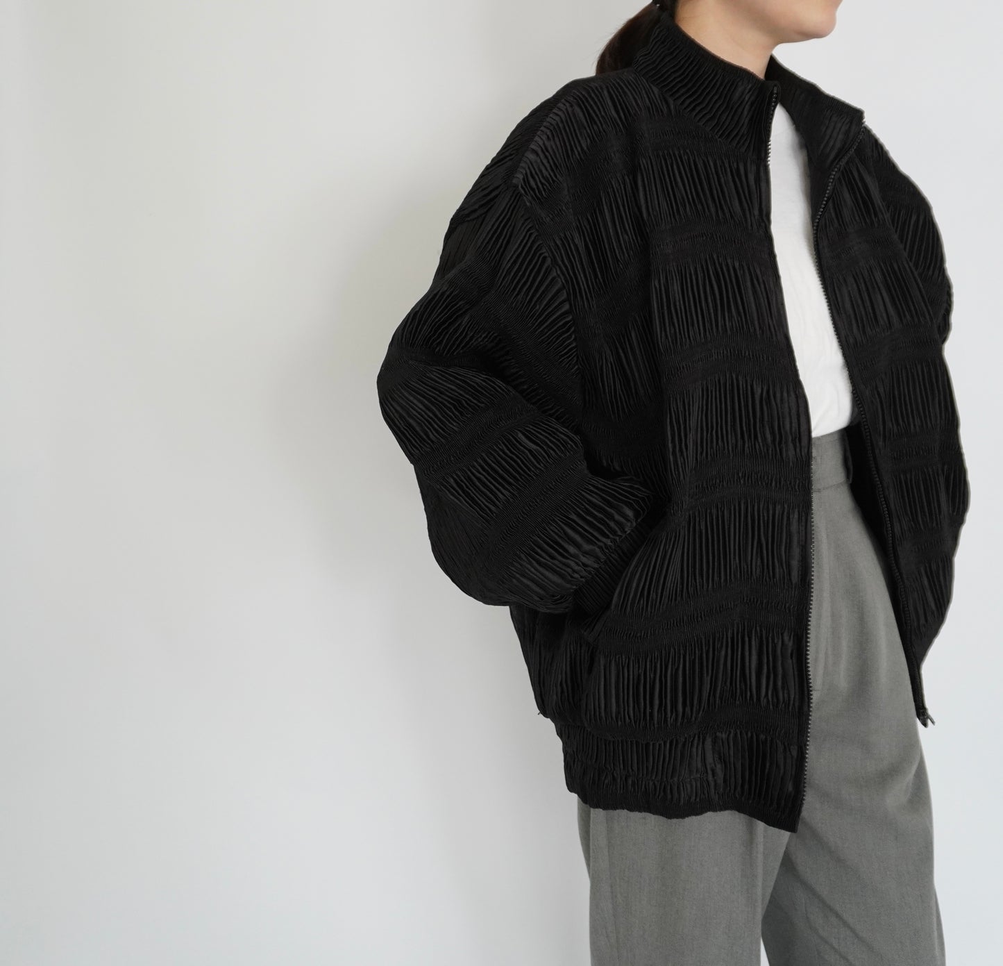90s Black Pleat Jacket