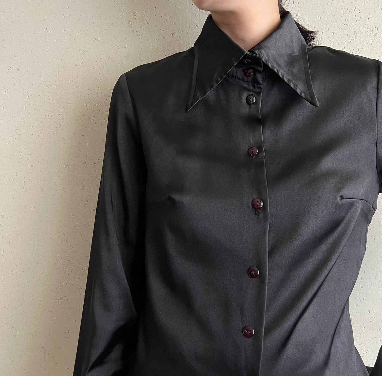 90s Black Pull Over Shirt
