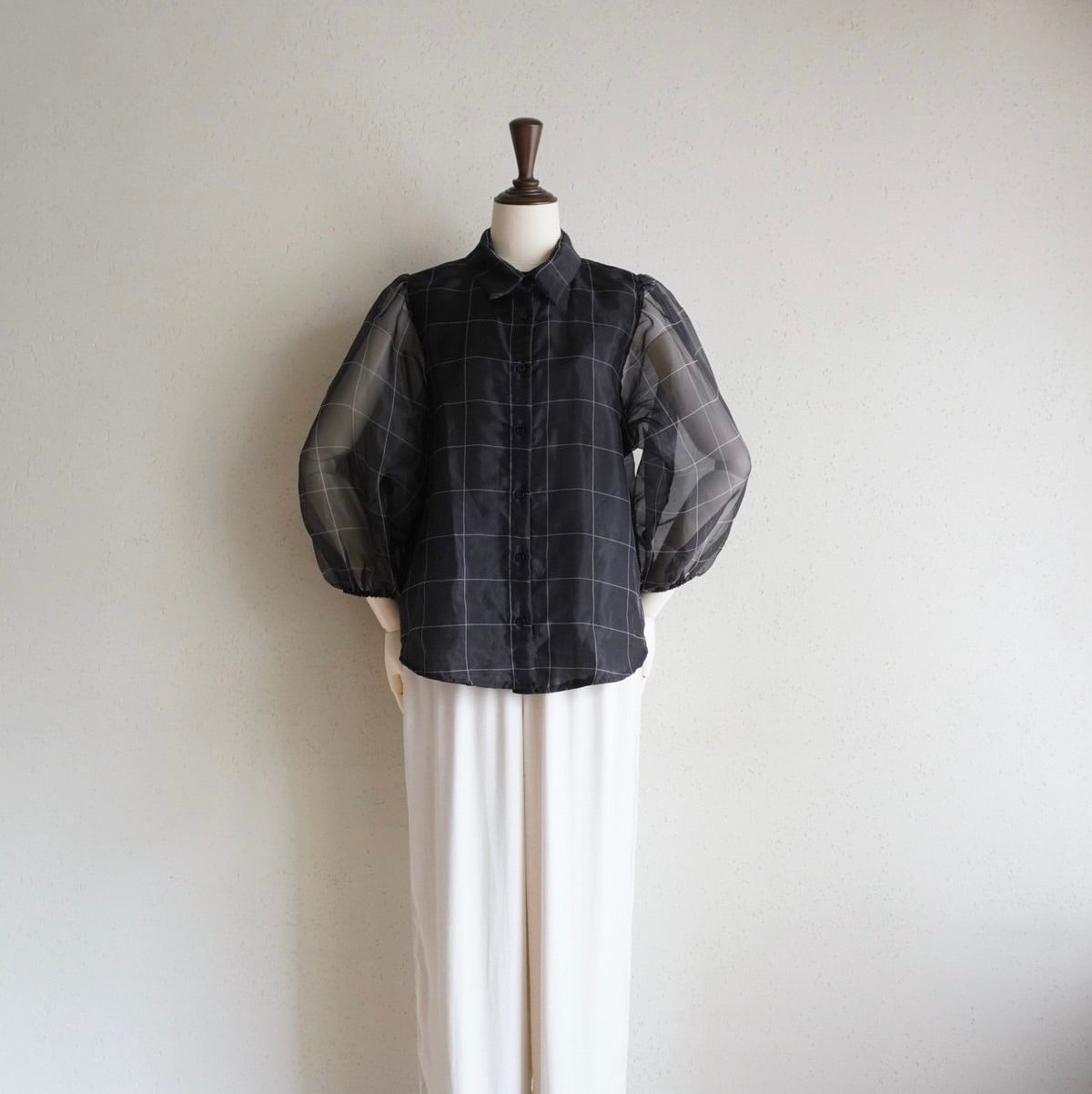 90s Black Sheer Shirt Product in Italy