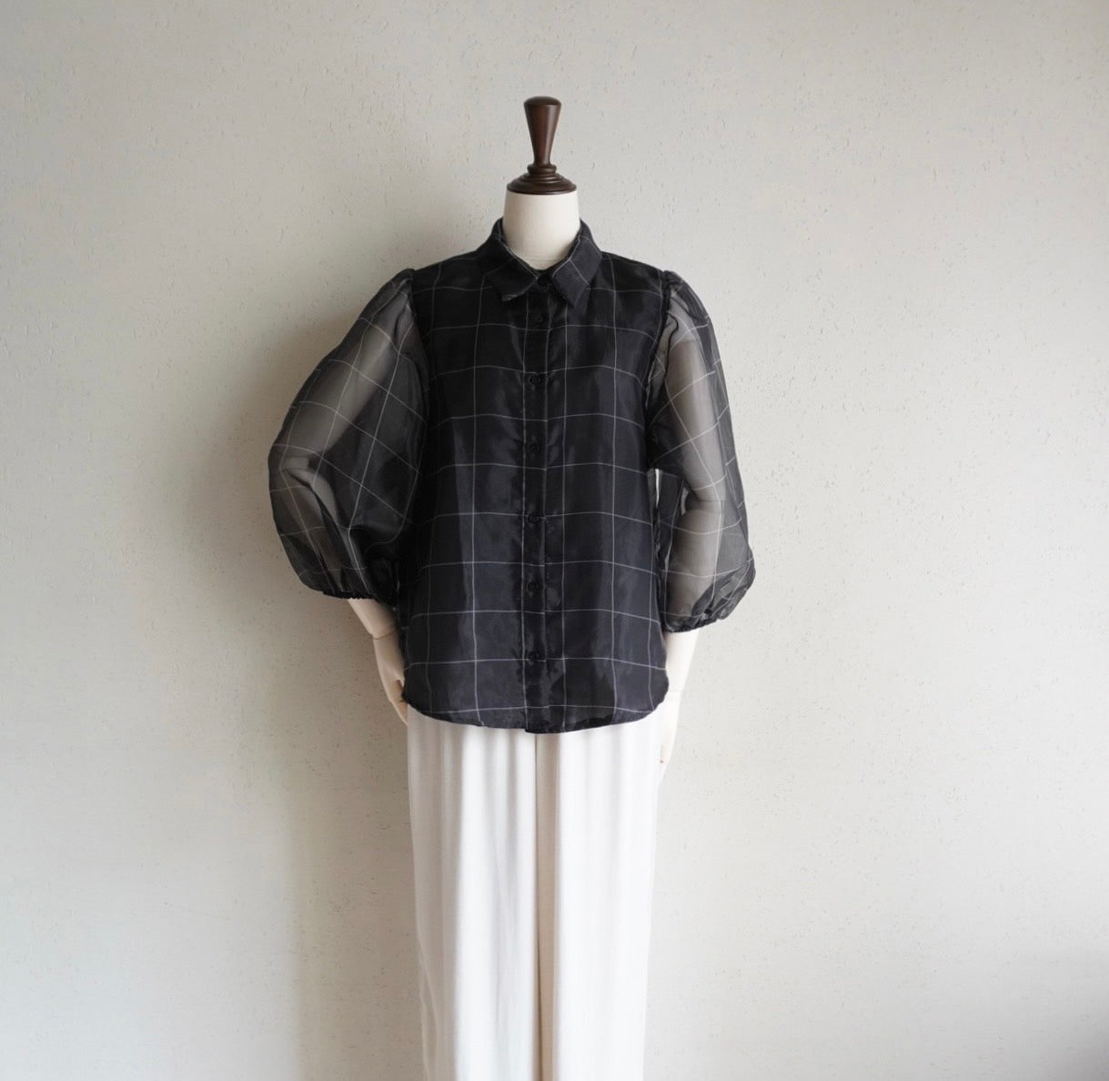 90s Black Sheer Shirt Product in Italy