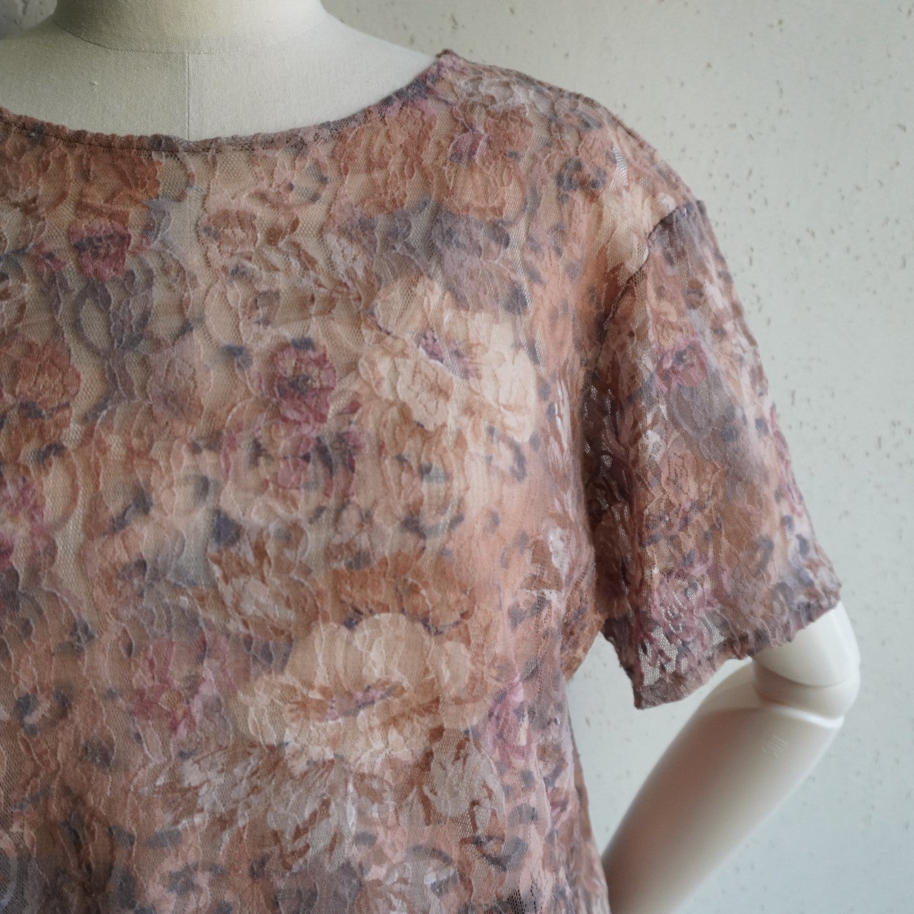 90s Lace Design Sheer Top