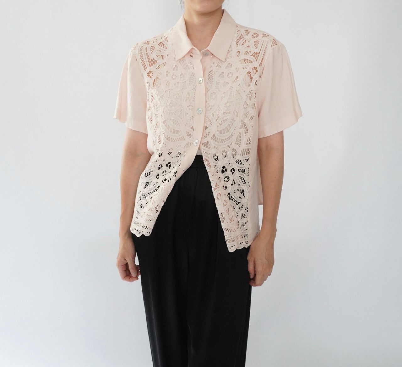 90s Lace Design Shirt