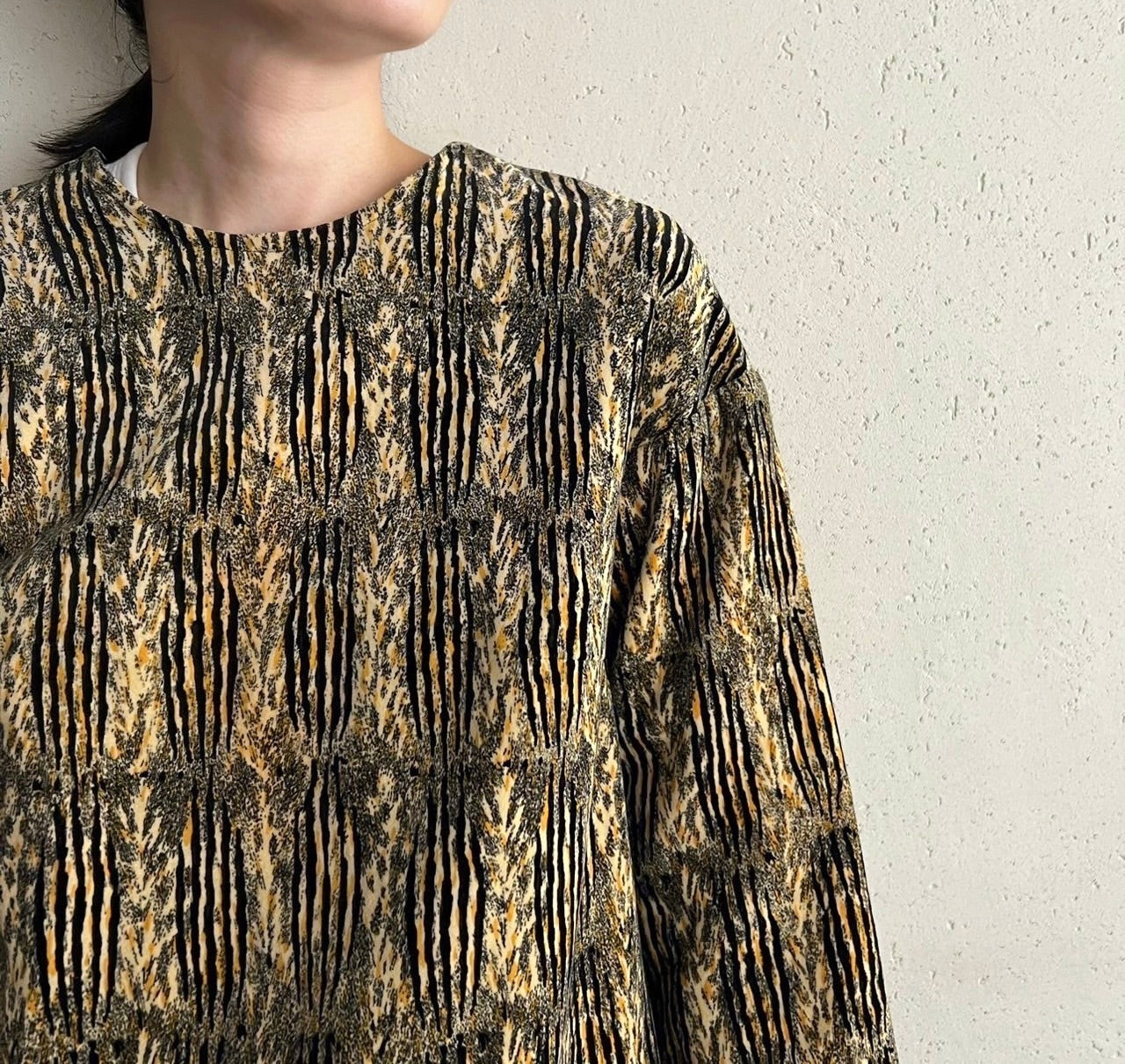70s Printed Velor Top