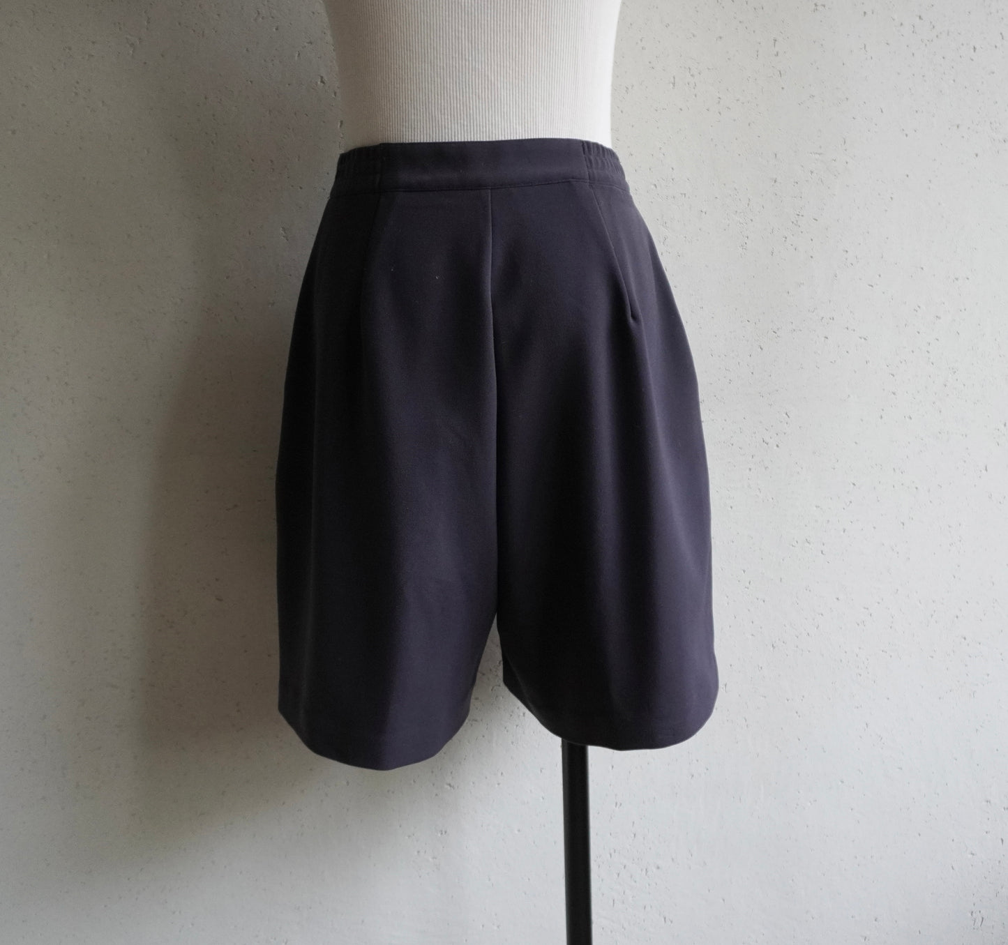 90s Tuck Shorts