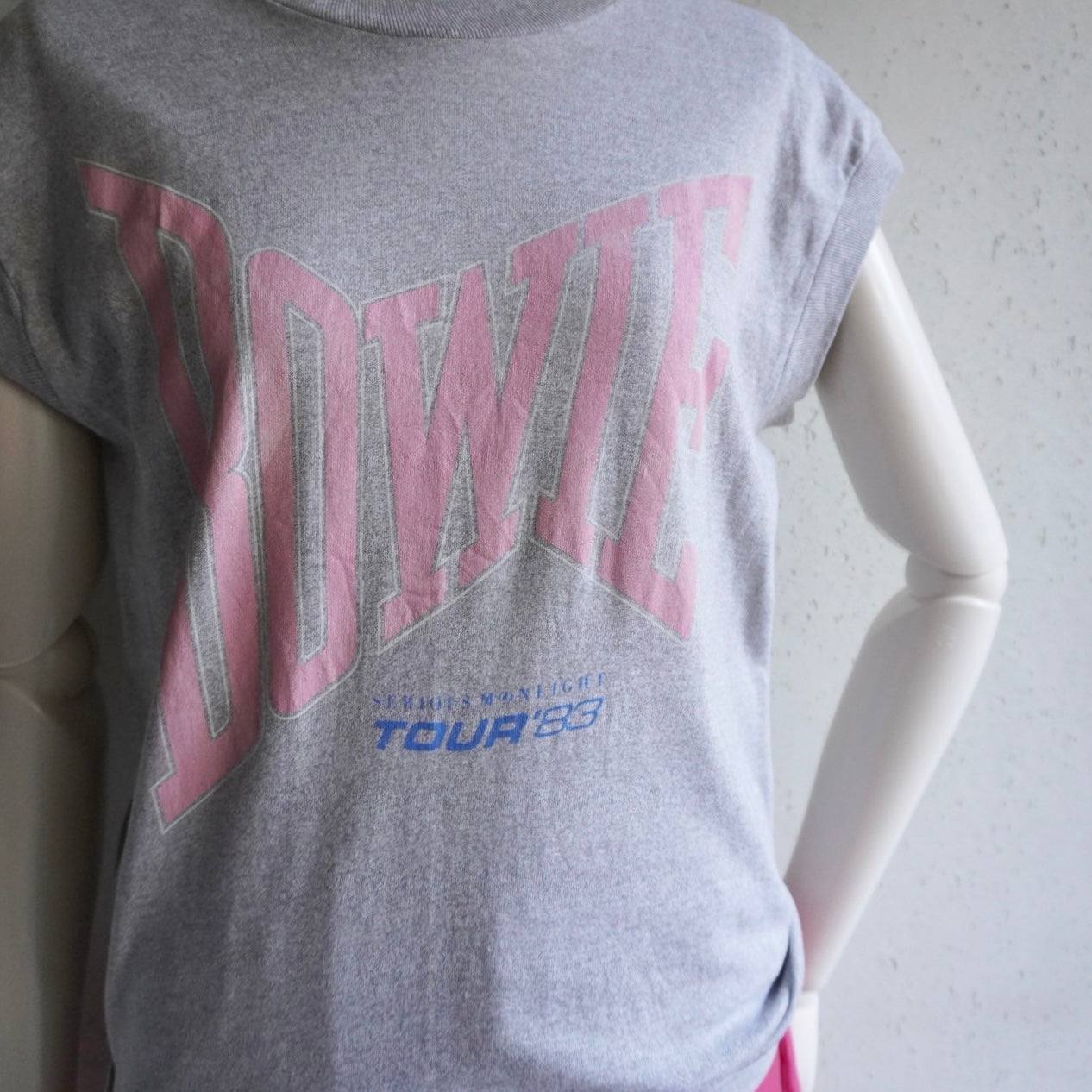 80s "David Bowie 83s Tour “ Printed Sleeveless T-shirt Made in USA