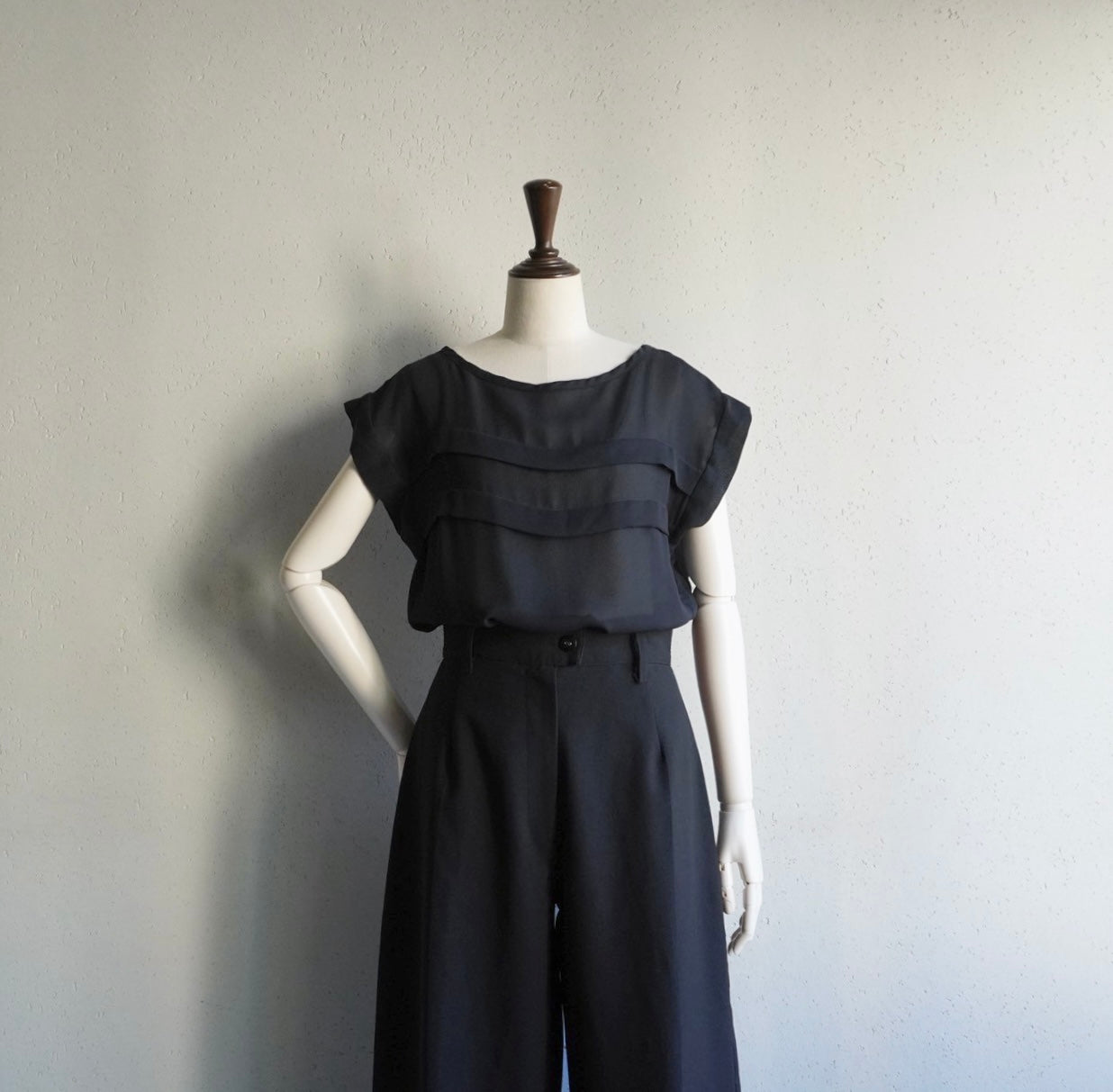 90s Design Sheer Top