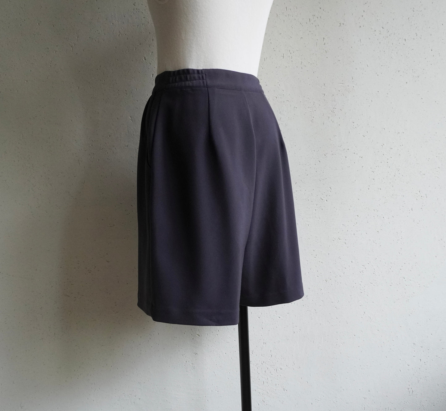 90s Tuck Shorts