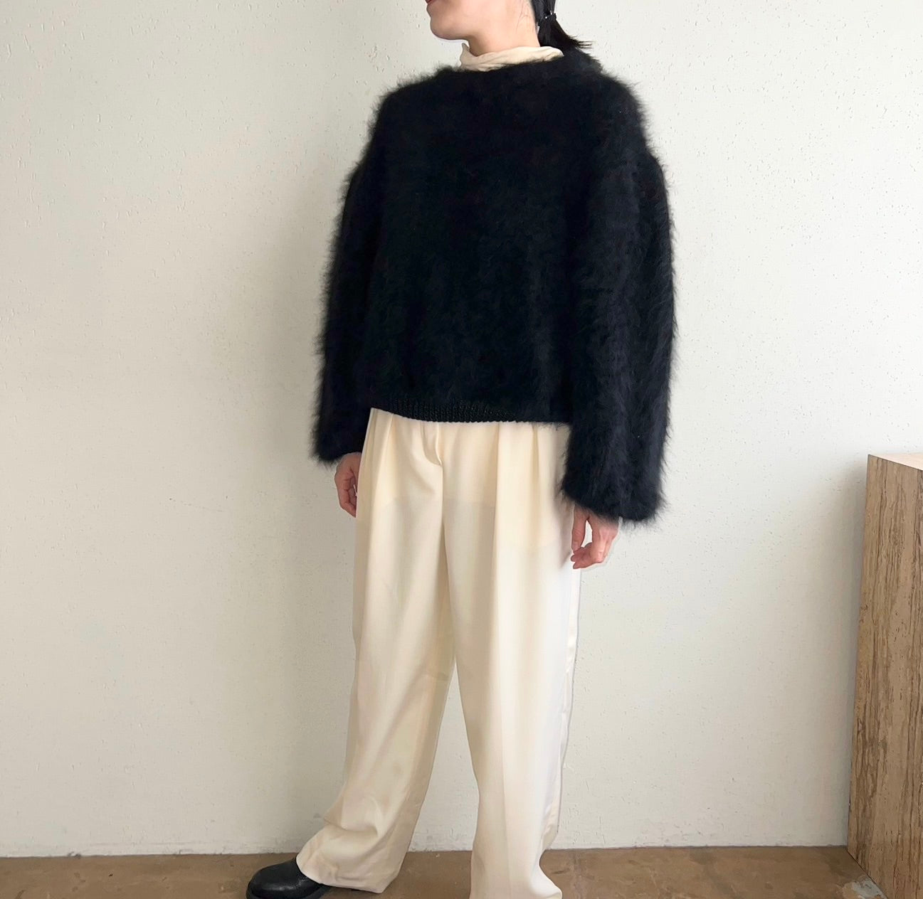 80s Black Knit