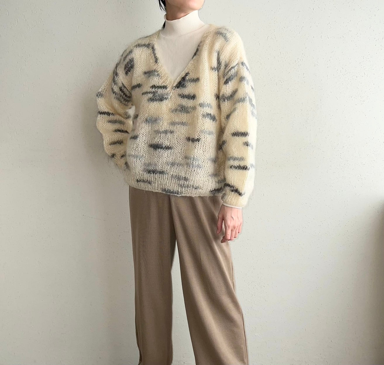 90s V Neck Knit