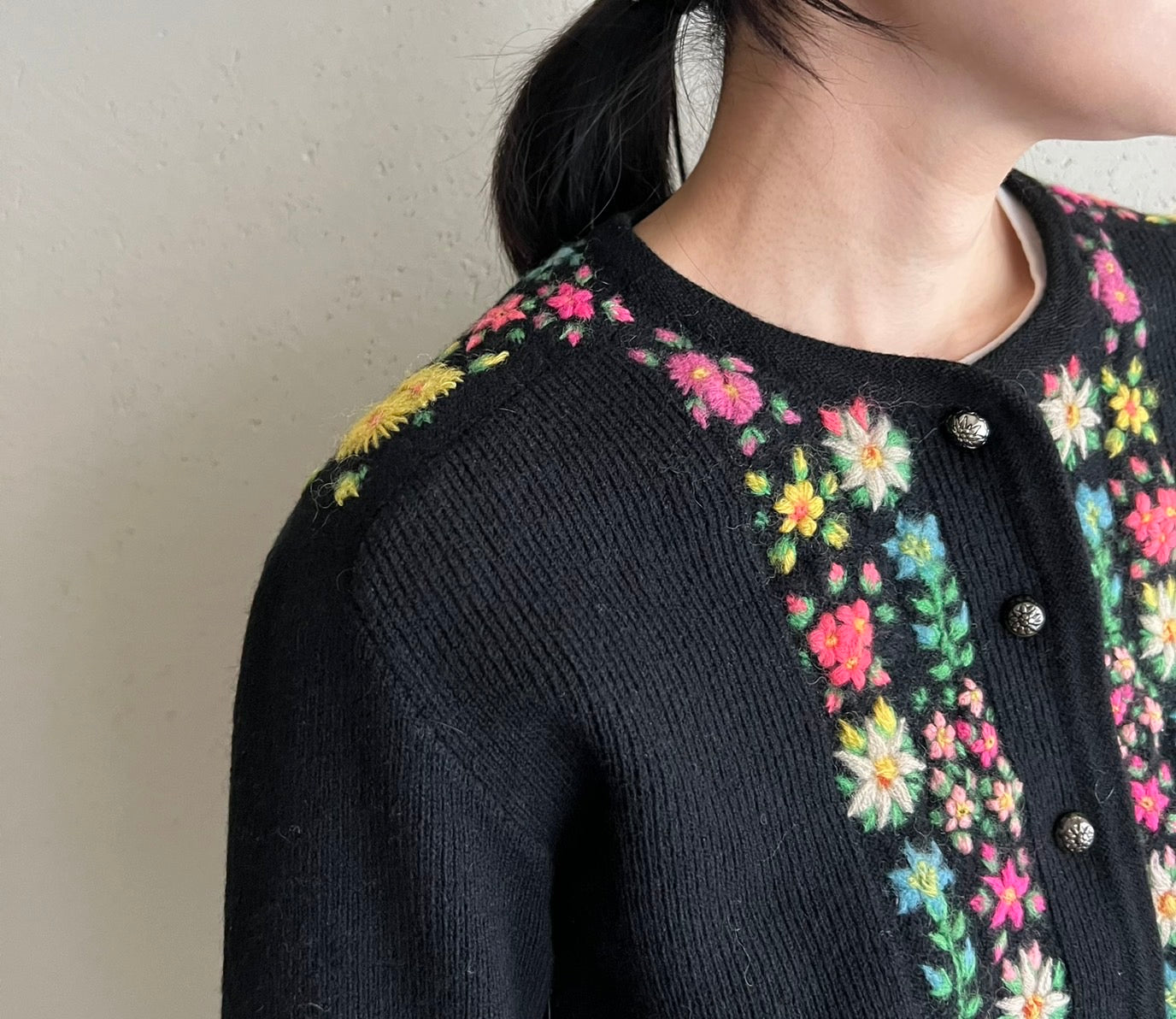 80s Embroidery Knit Cardigan