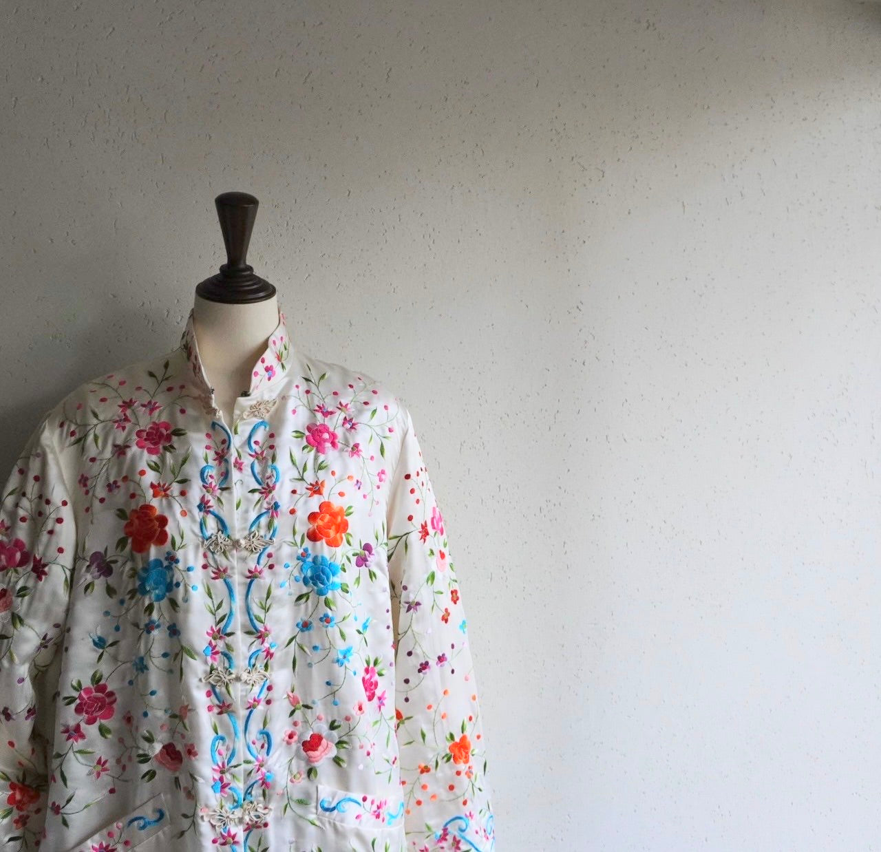 70s Silk Embroidery Jacket