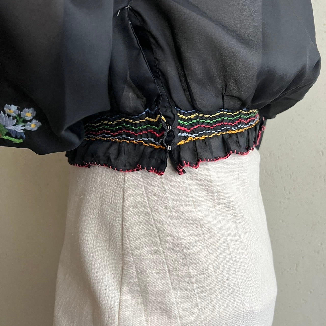 70s Embroidery Top