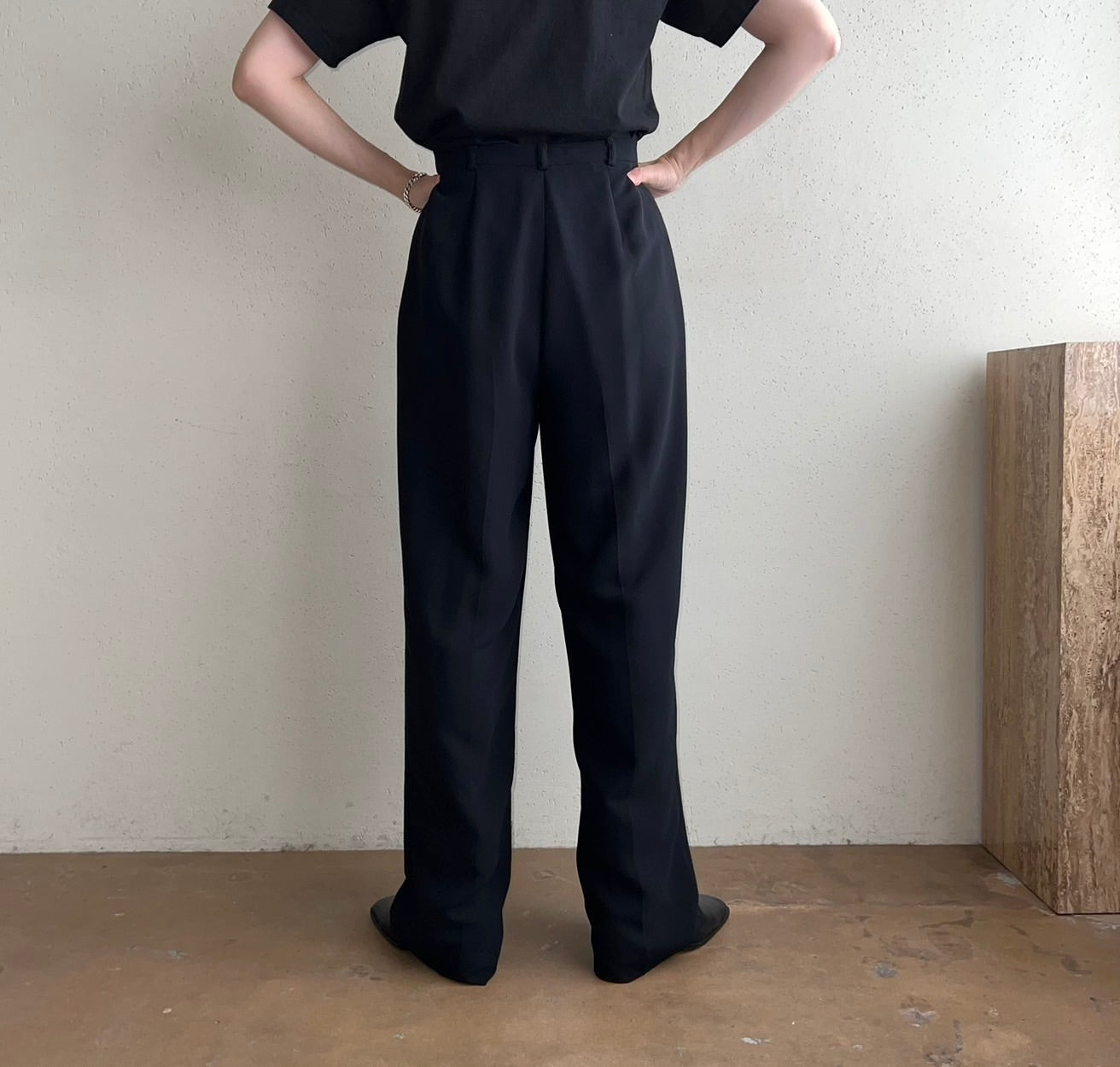 90s Black Pants Dead Stock