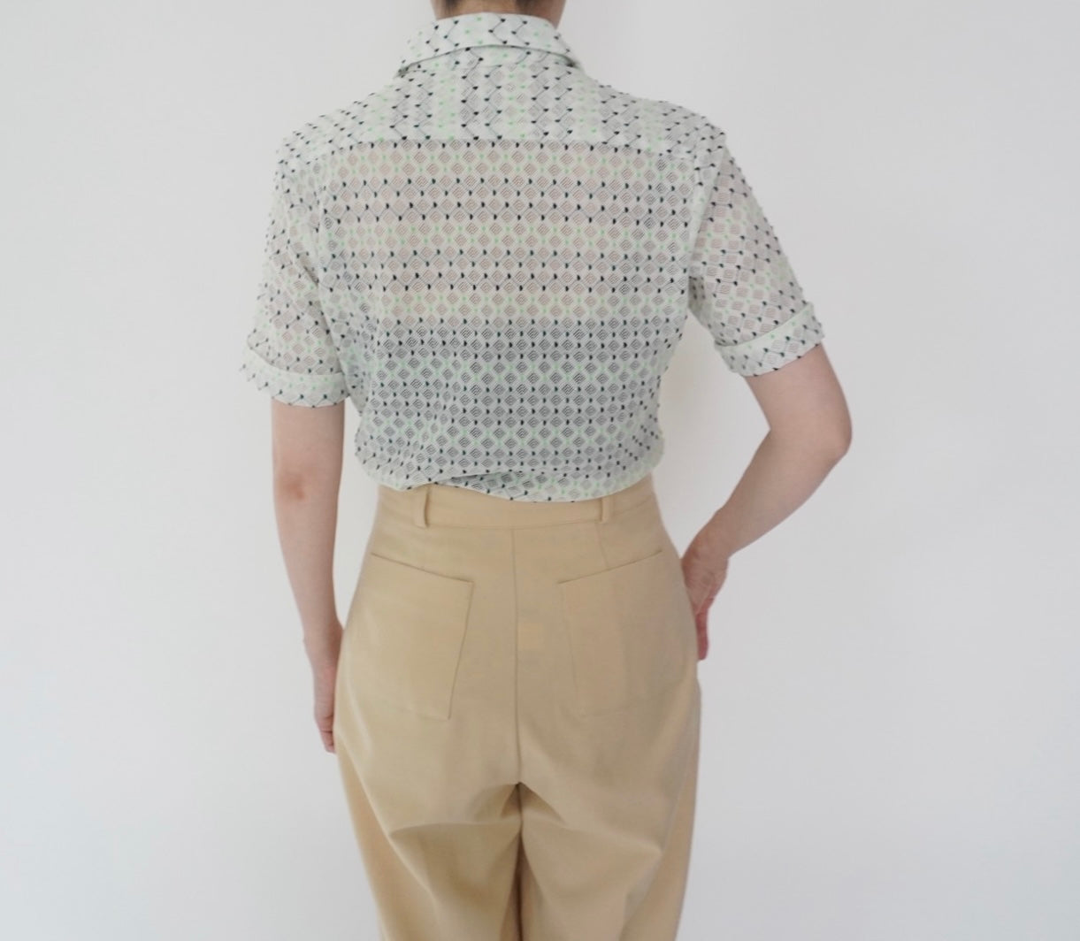 70s Pattern Zip Top