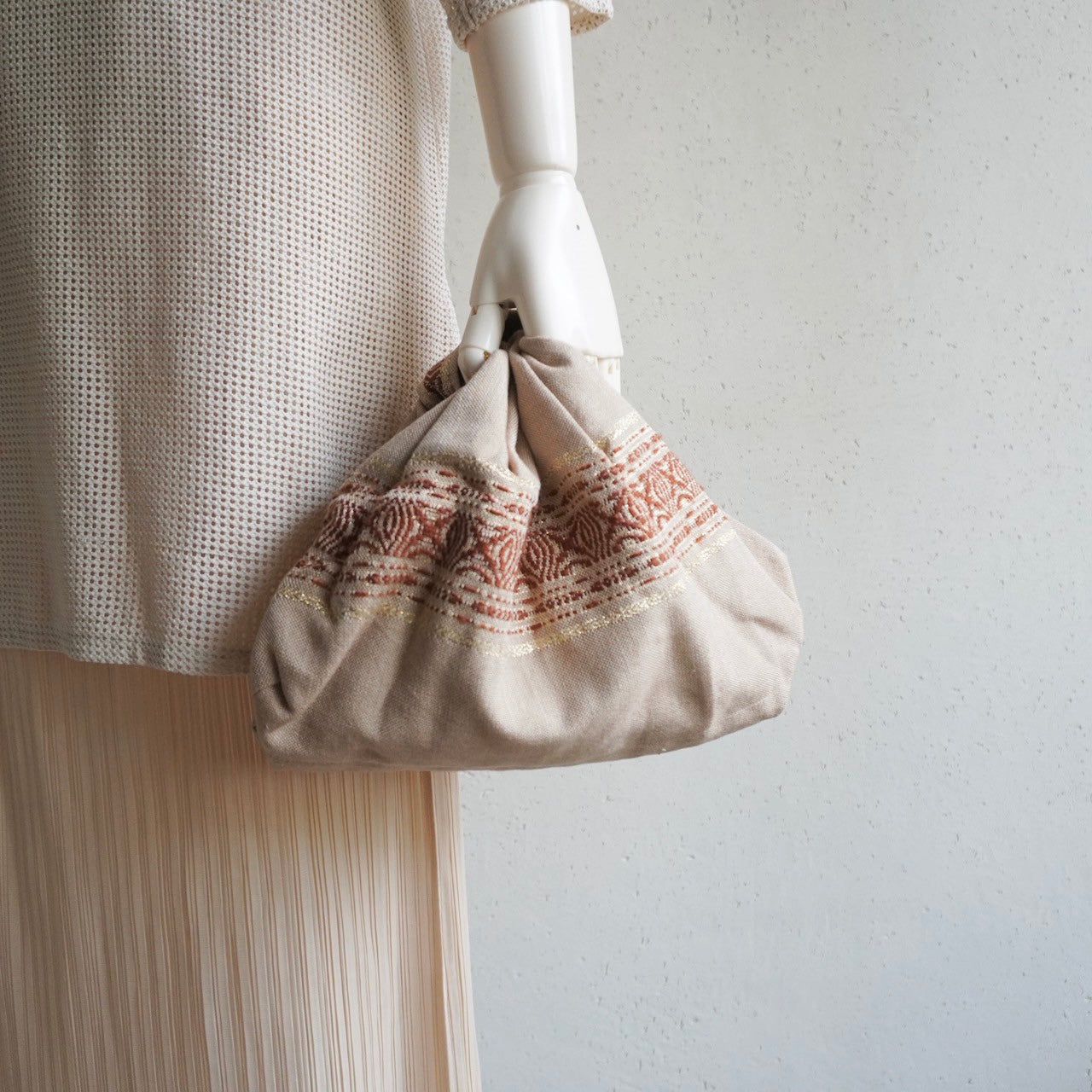 60s Embroidery Bag