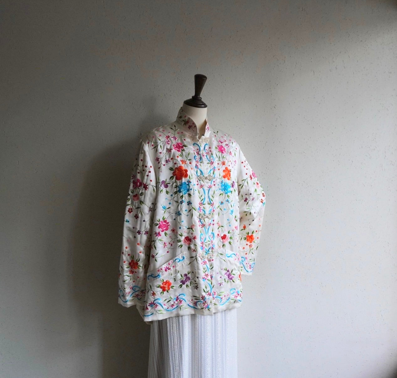 70s Silk Embroidery Jacket