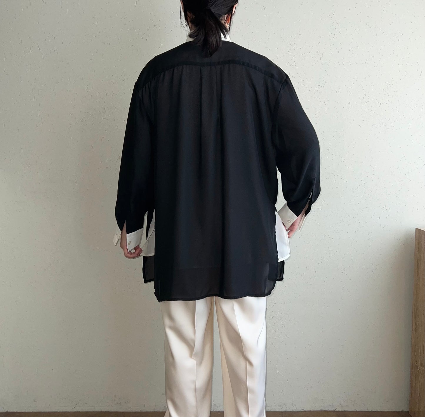 90s Black x White Shirt