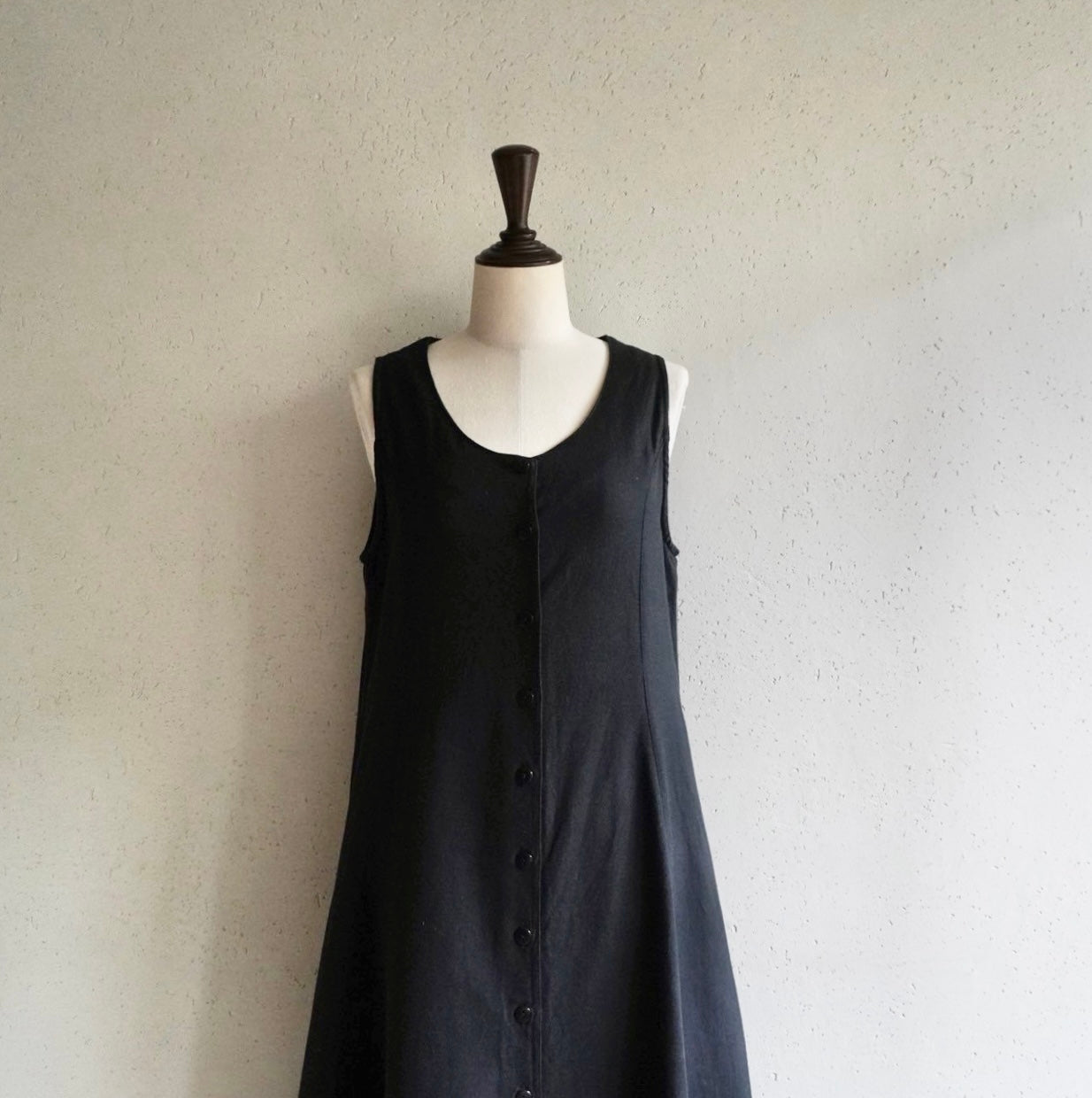 90s EURO Black Sleeveless Dress