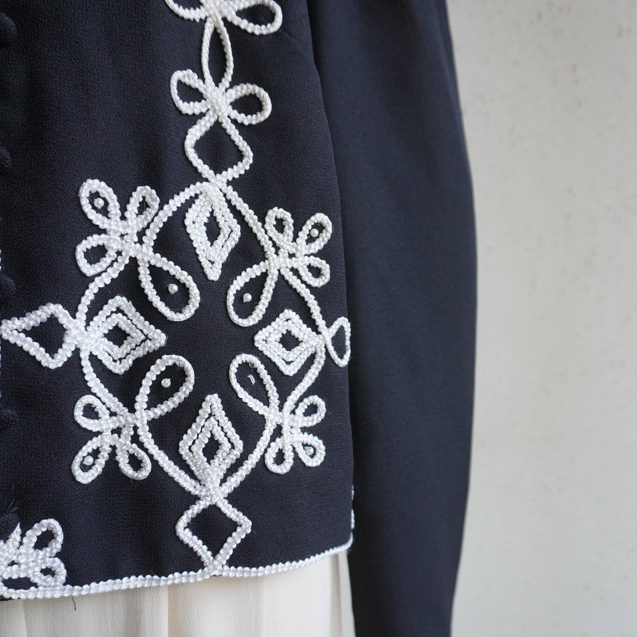 90s "Karin Stevens" Embroidery Jacket