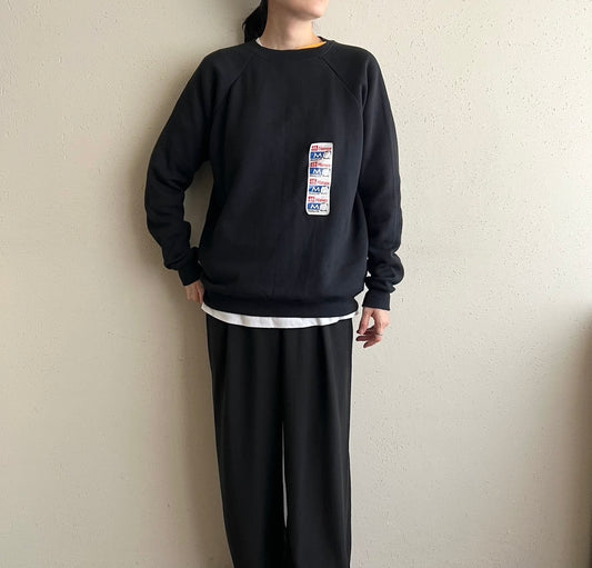 90s Black  Sweater Made in USA Dead Stock