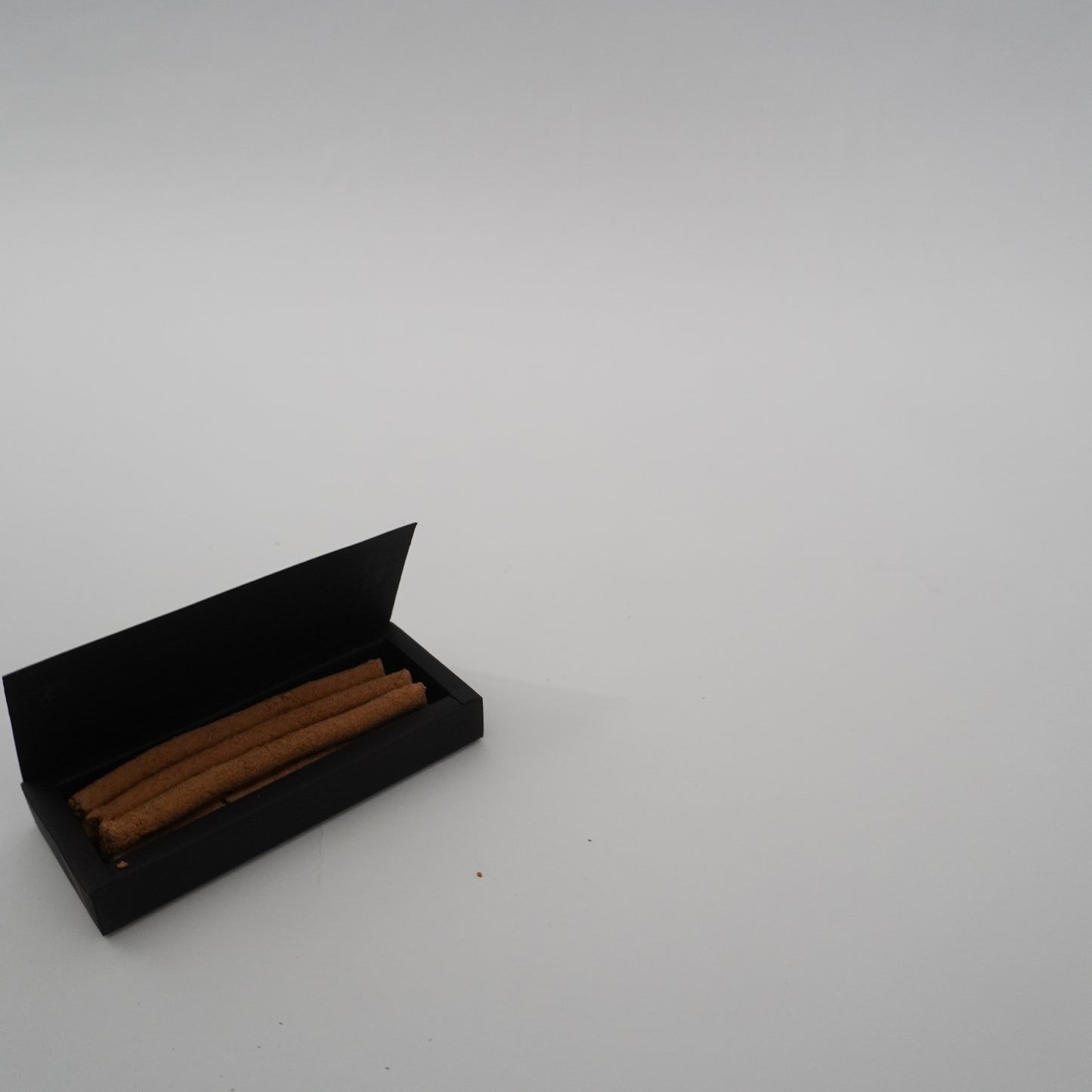 Makko Incense OUD
