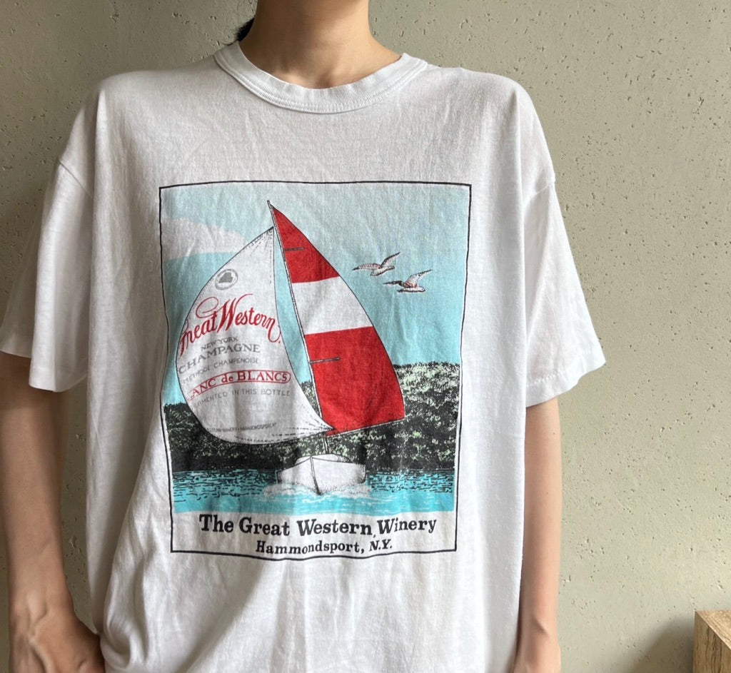 90s Printed T-shirt Made in USA