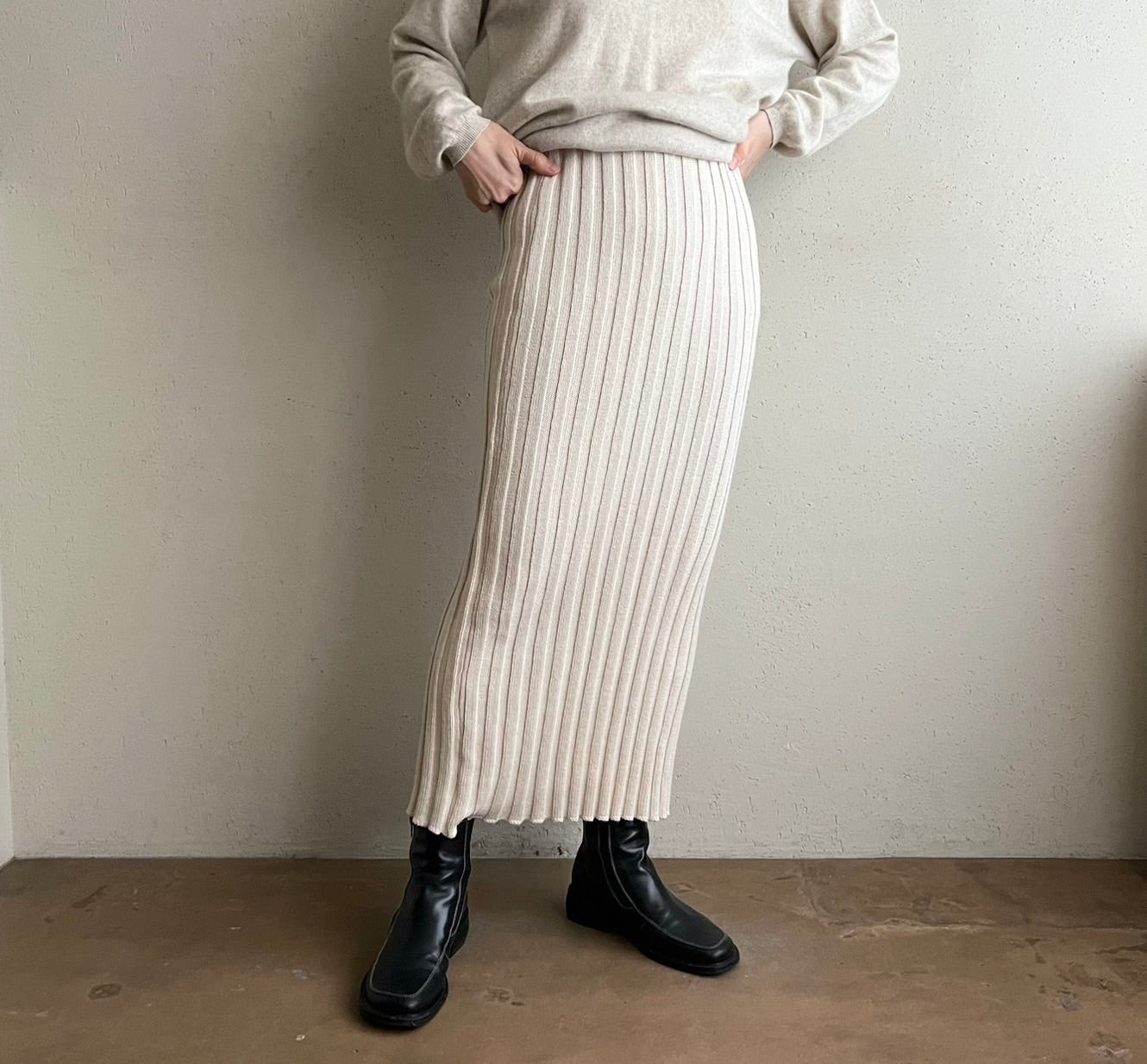90s EURO Ribbed Skirt