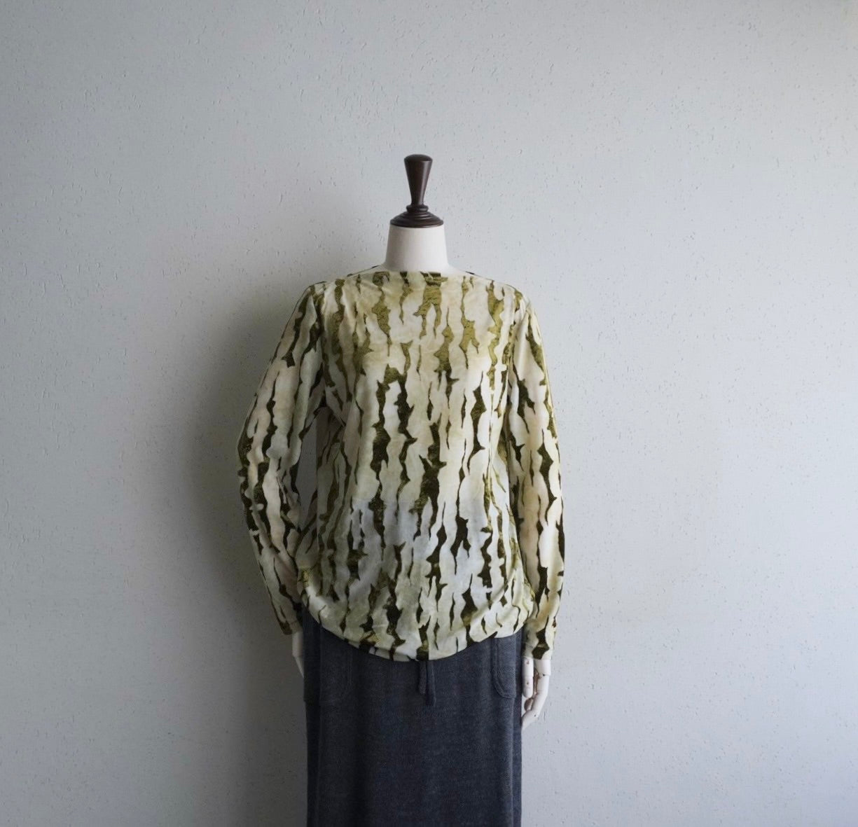 90s EURO Sheer Velor Top