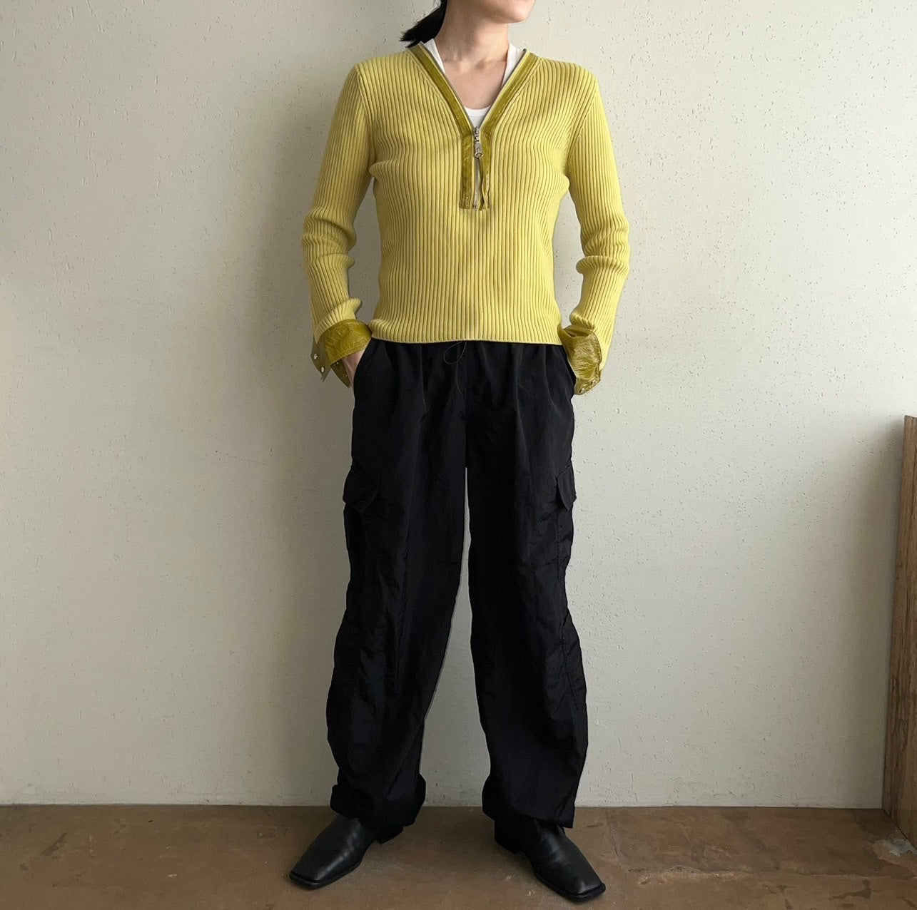 90s EURO Design Ribbed Top