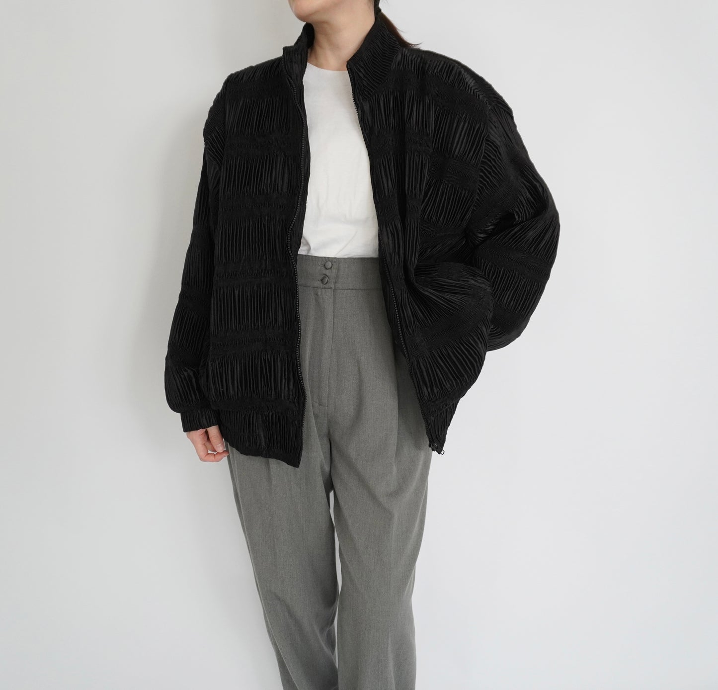90s Black Pleat Jacket
