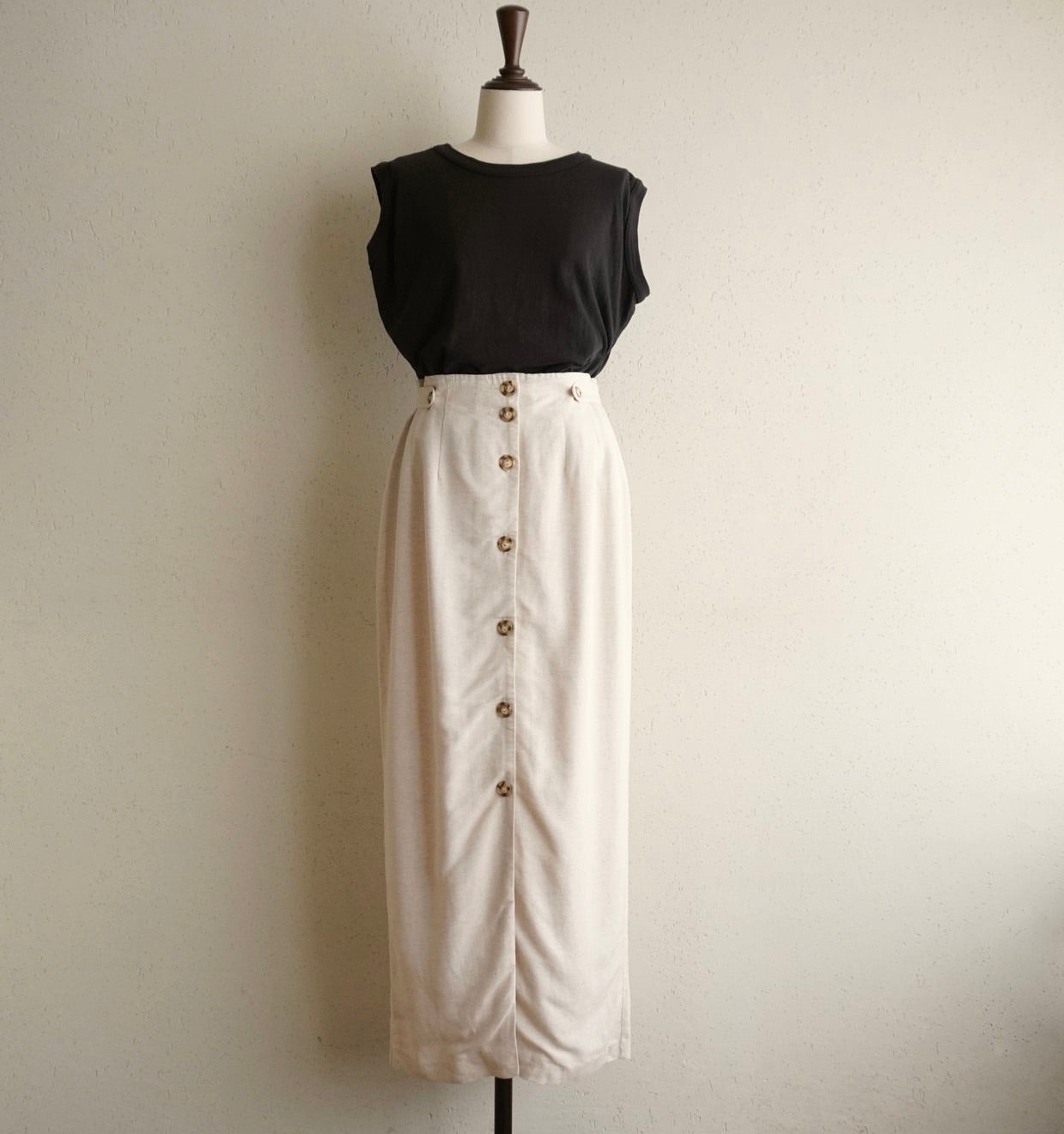 90s Button Design Skirt