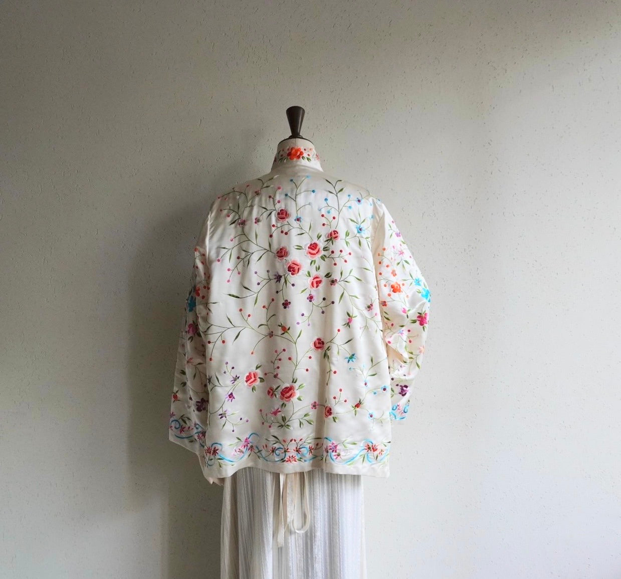 70s Silk Embroidery Jacket