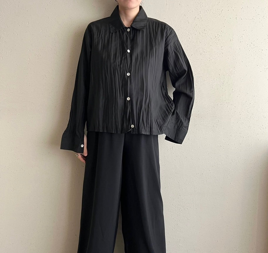 90s Black Pleat Shirt
