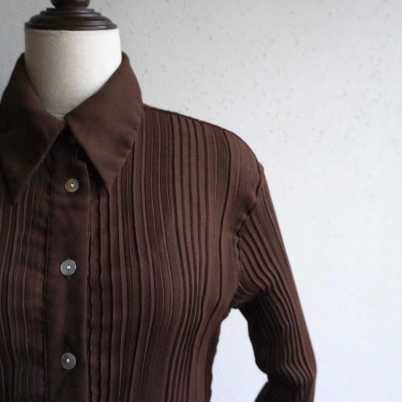 90s Pleated Design Shirt