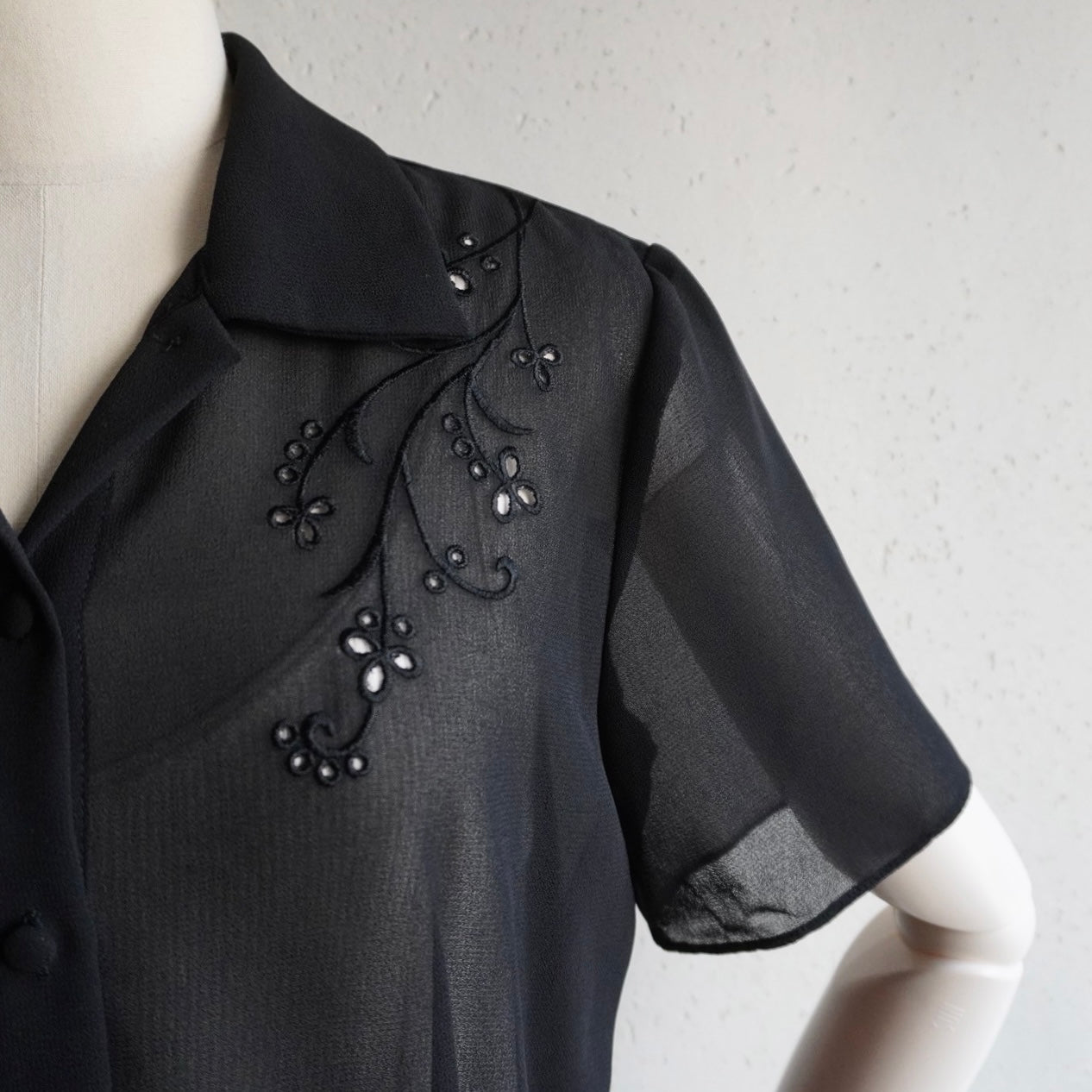 90s Design Sheer Shirt