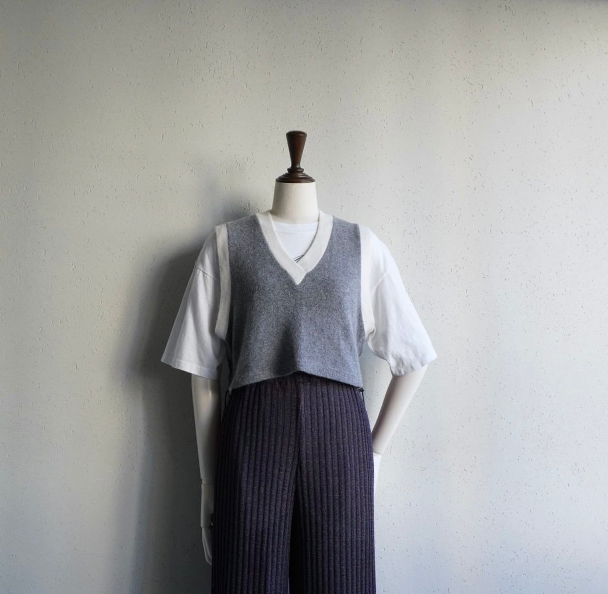 90s EURO Lace Up Knit Vest