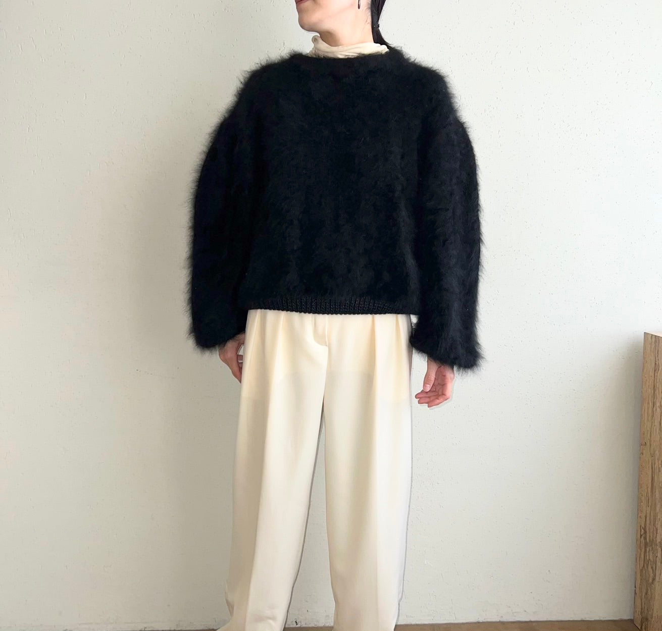 80s Black Knit