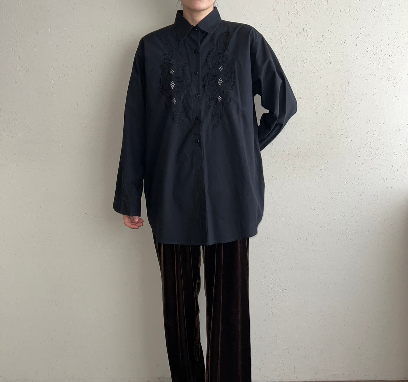 90s Embroidery Shirt