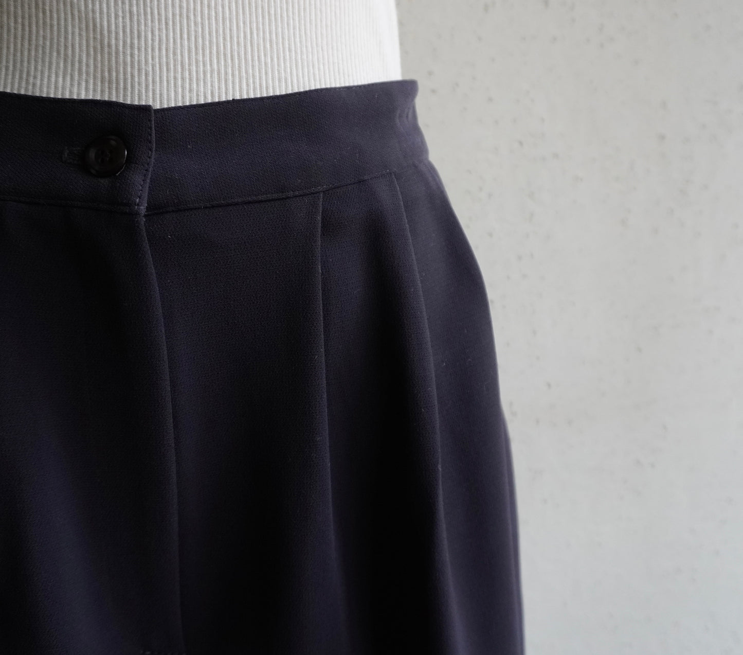 90s Tuck Shorts