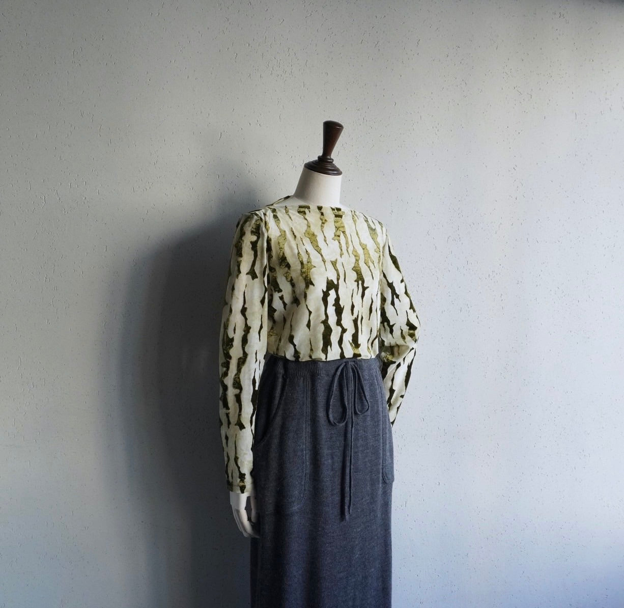 90s EURO Sheer Velor Top