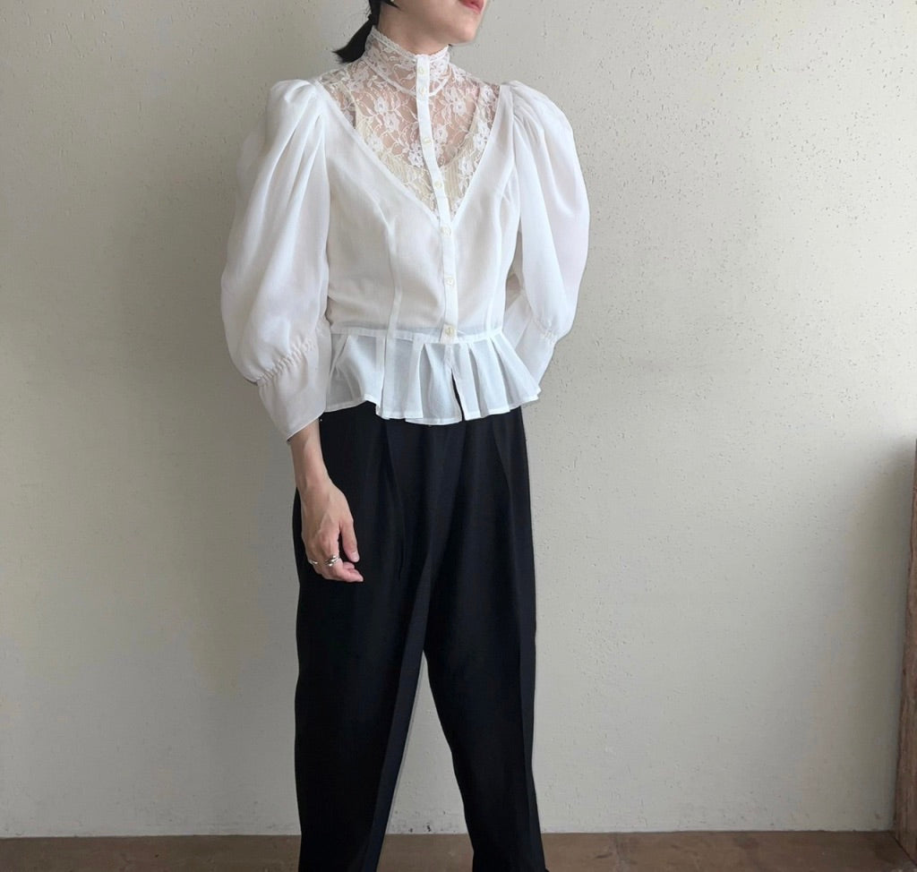 90s EURO Lace Blouse