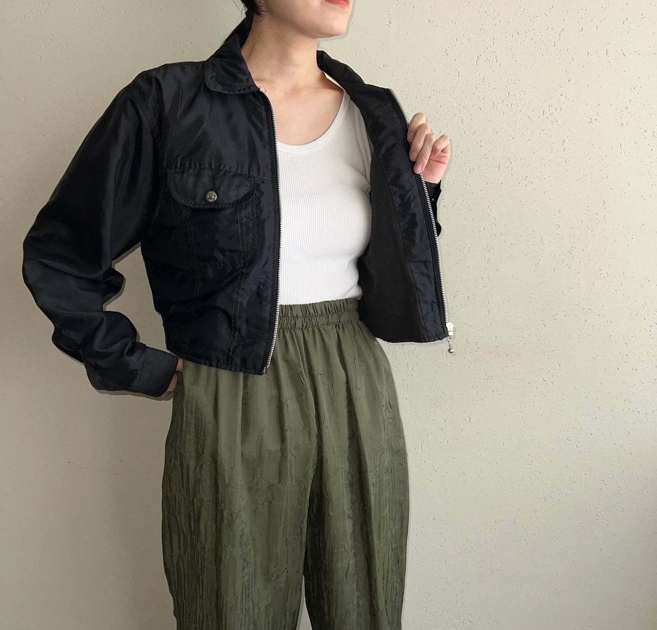 90s Black Zipped Jacket