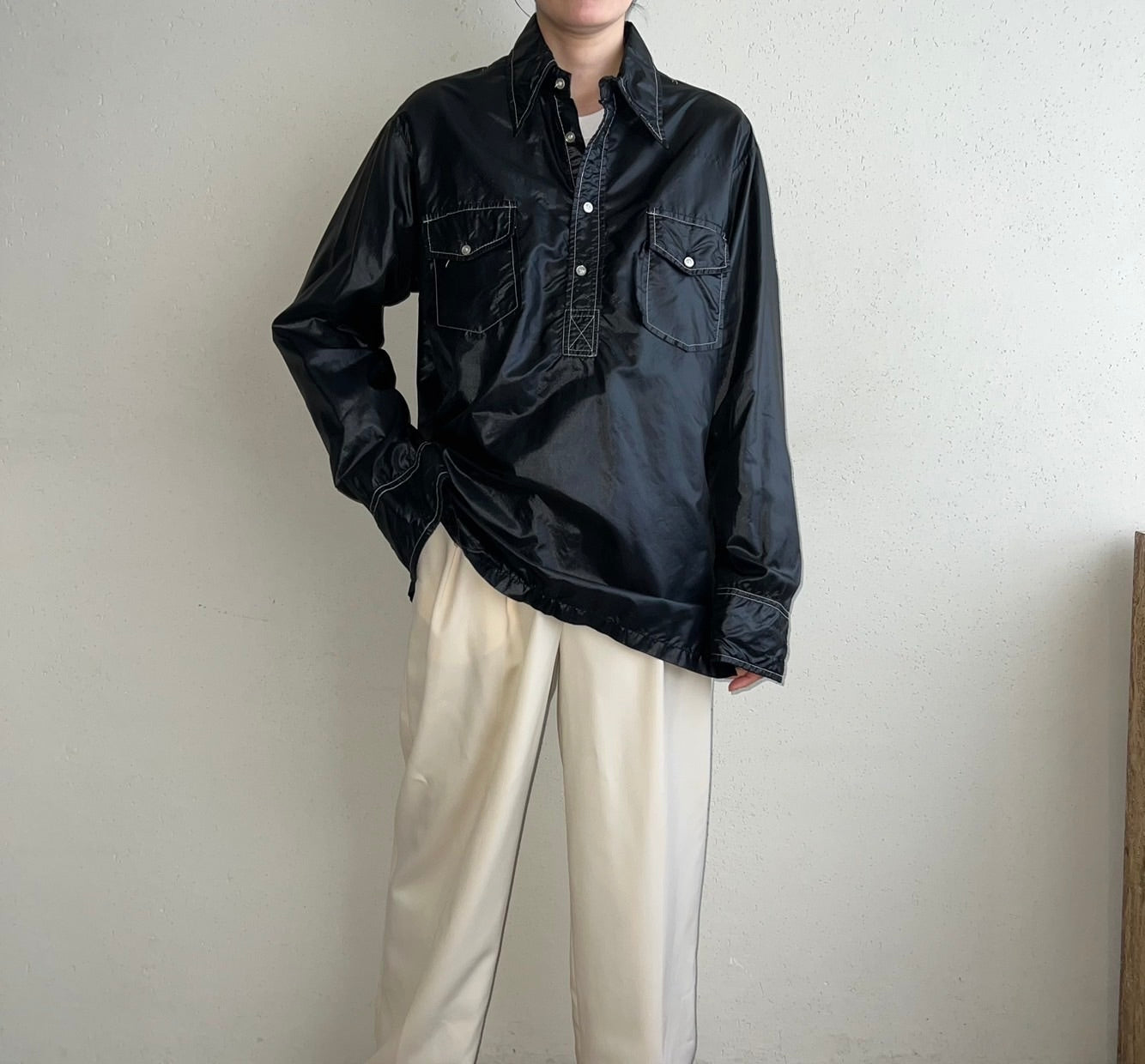 70s Black Pullover Shirt