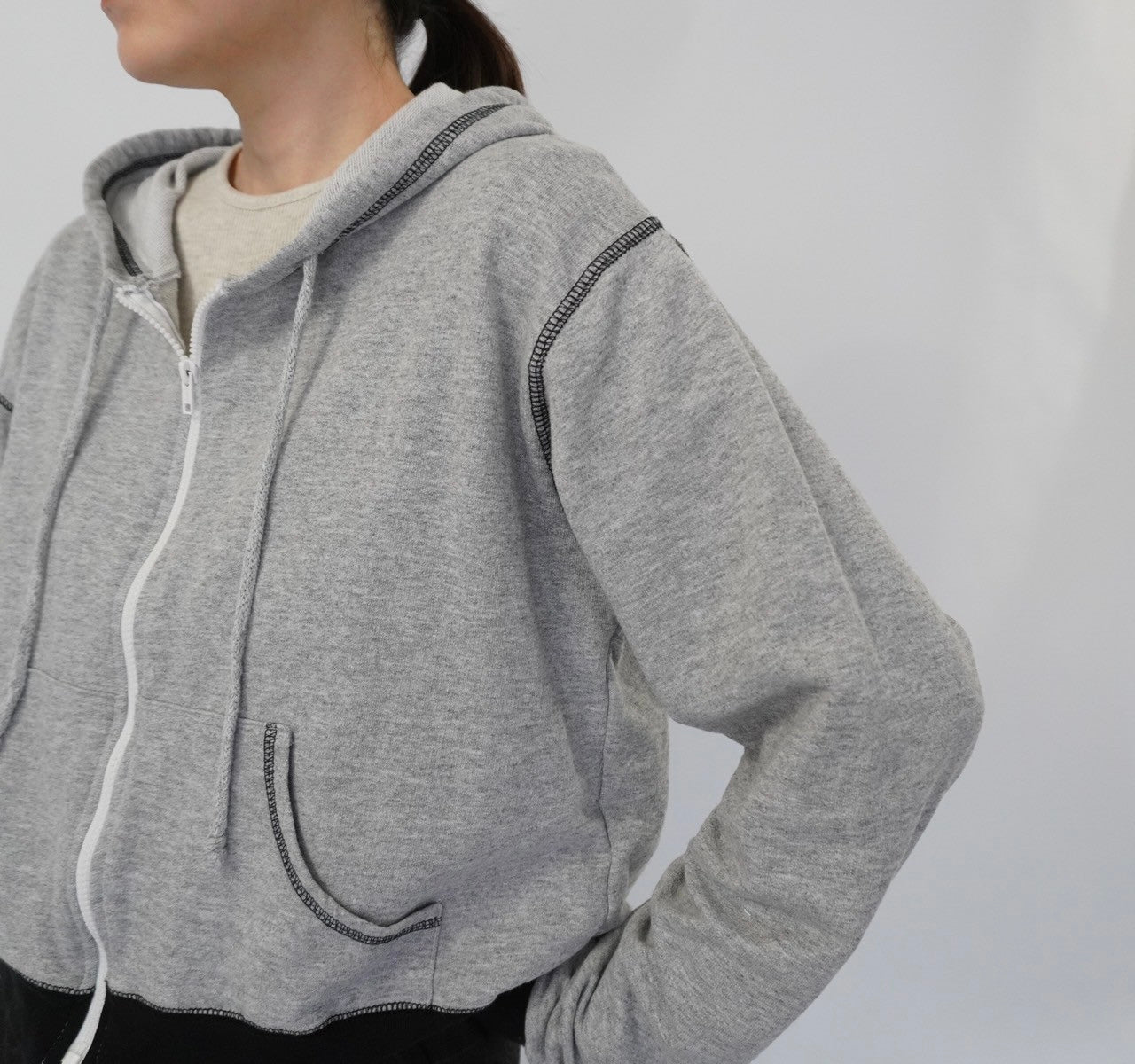 90s Hooded Zip Sweater