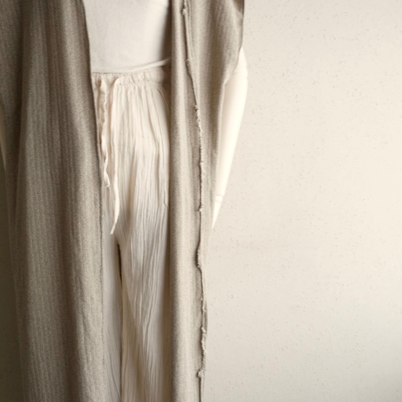90s Sleeveless Robe
