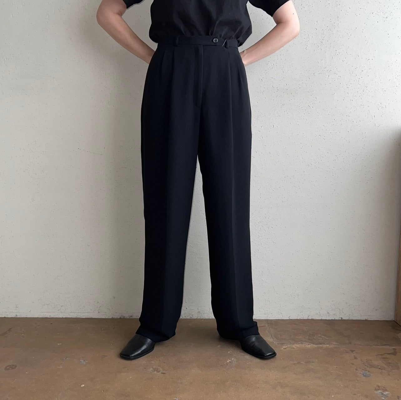 90s Black Pants Dead Stock